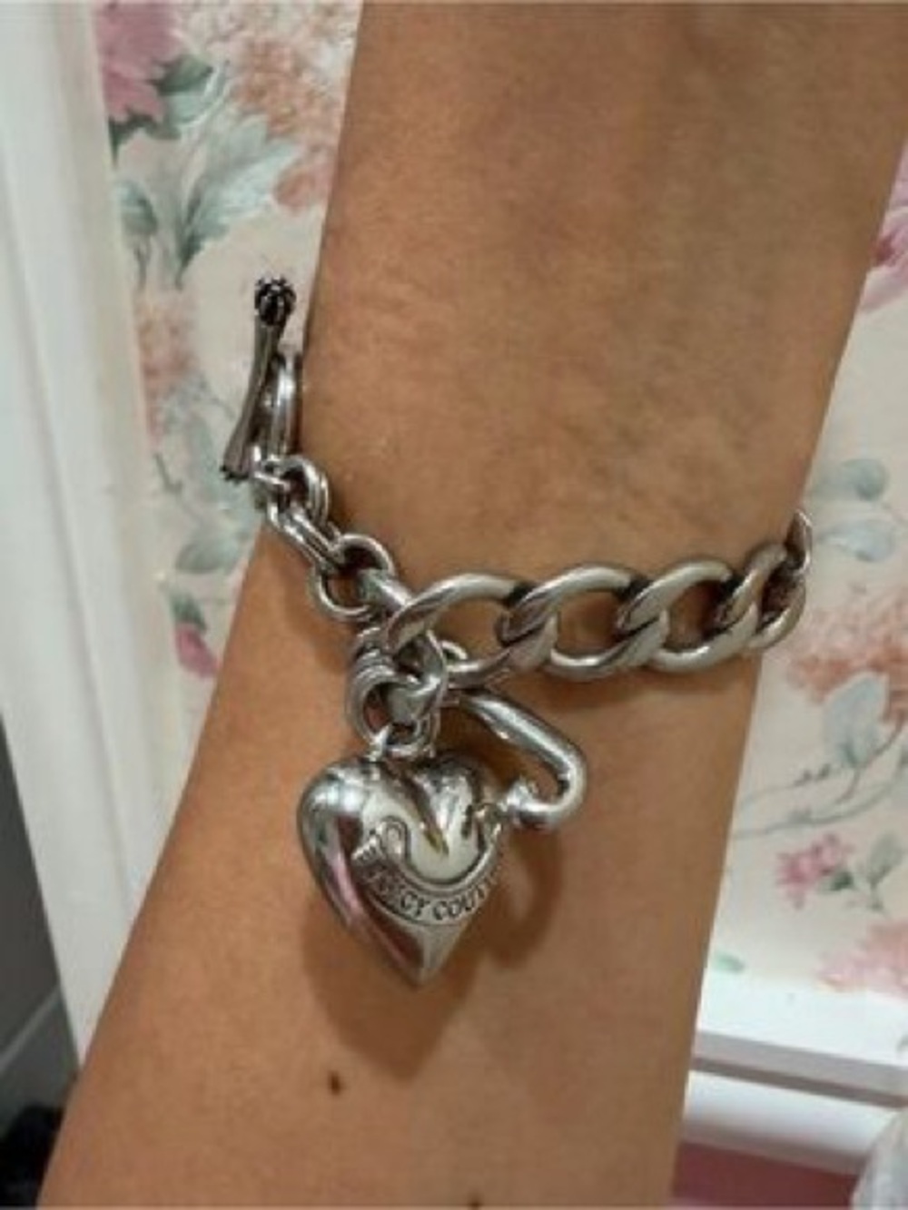 Juicy Couture Silver Heart Charm Link Bracelet